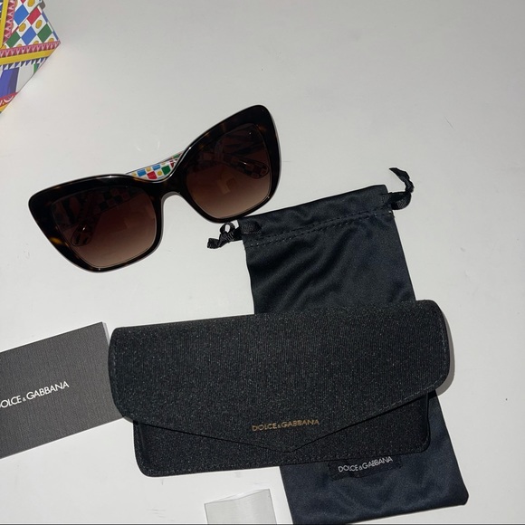 Dolce and Gabbana 54mm Gradient Butterfly Sunglasses Havana / Brown Gradient - Picture 14 of 15